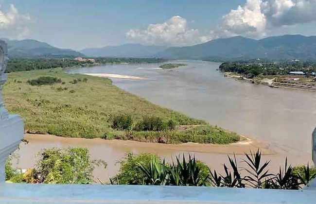 3D-Erlebnis Chiang Rai: Kochkurs, Chiang Saen, Goldenes Dreieck, Singha Park, Weißer & Blauer Tempel - Foto 5